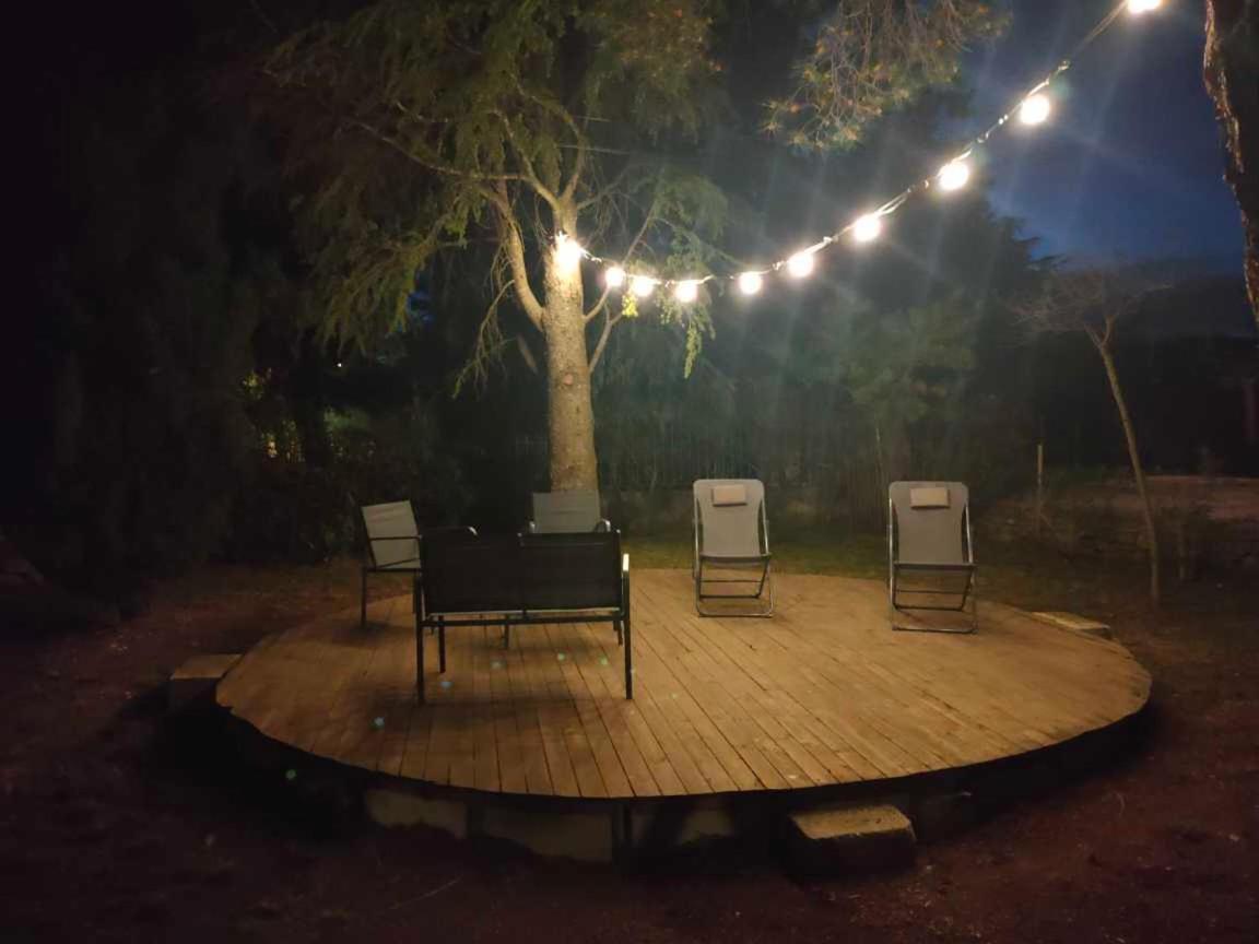 Appartement Avec Grand Jardin Et Parking, Uzès Buitenkant foto